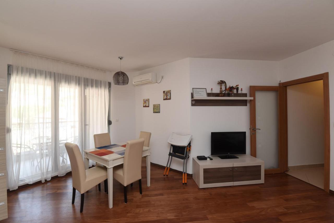 Apartamenti Enjoy Leilighet Petrovac Eksteriør bilde