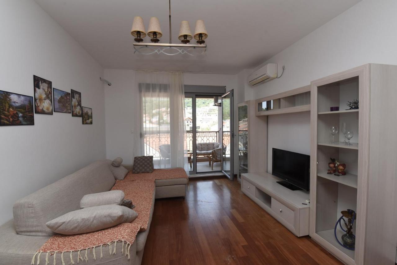 Apartamenti Enjoy Leilighet Petrovac Eksteriør bilde