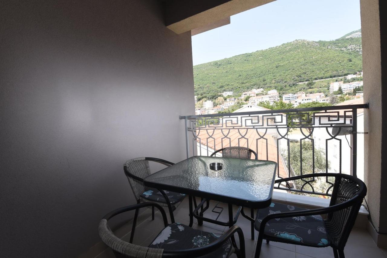 Apartamenti Enjoy Leilighet Petrovac Eksteriør bilde