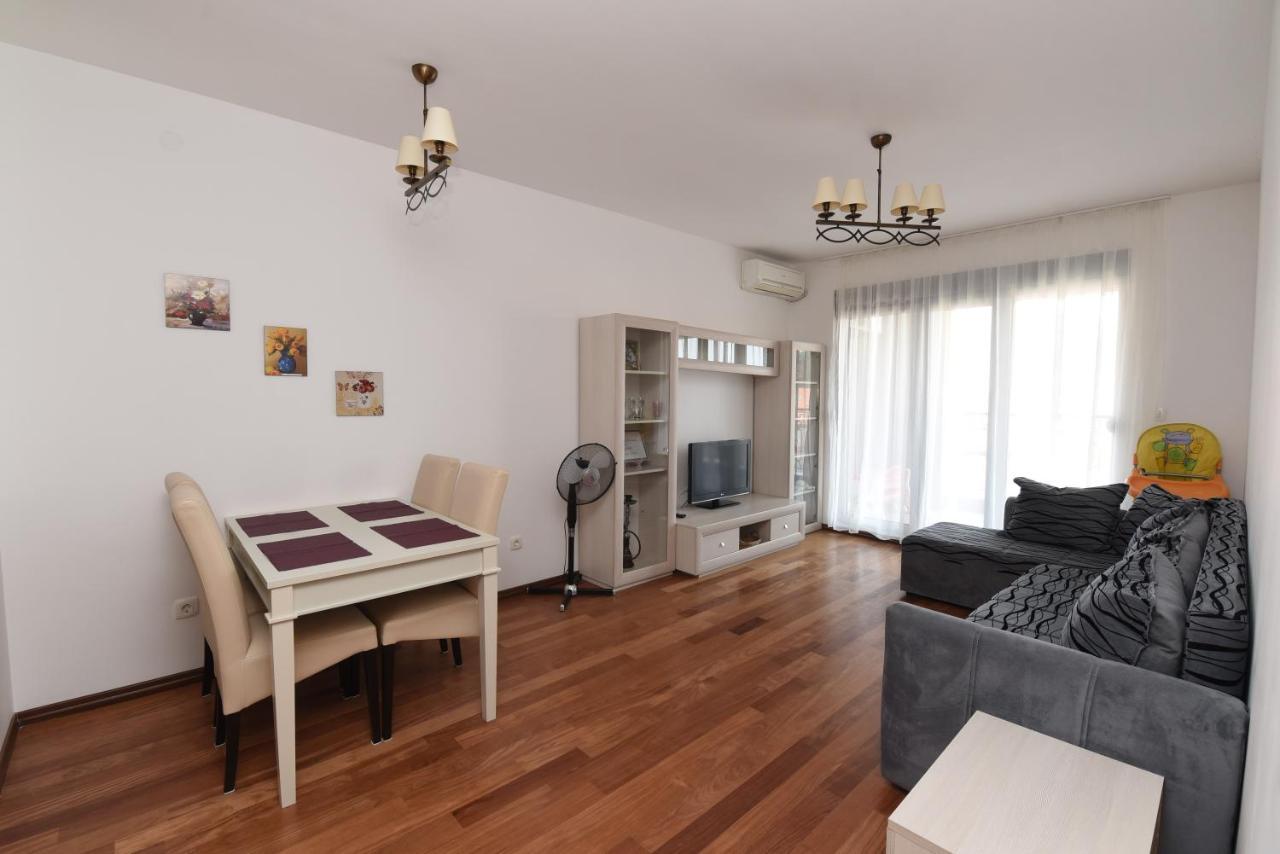 Apartamenti Enjoy Leilighet Petrovac Eksteriør bilde