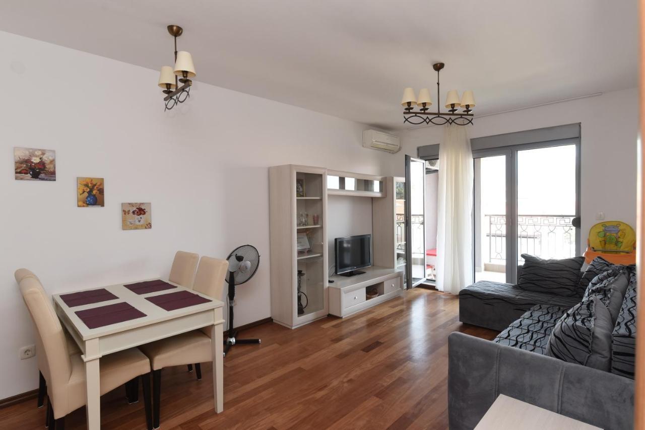Apartamenti Enjoy Leilighet Petrovac Eksteriør bilde
