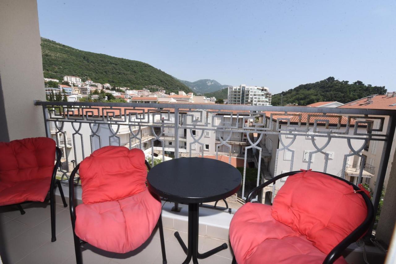 Apartamenti Enjoy Leilighet Petrovac Eksteriør bilde